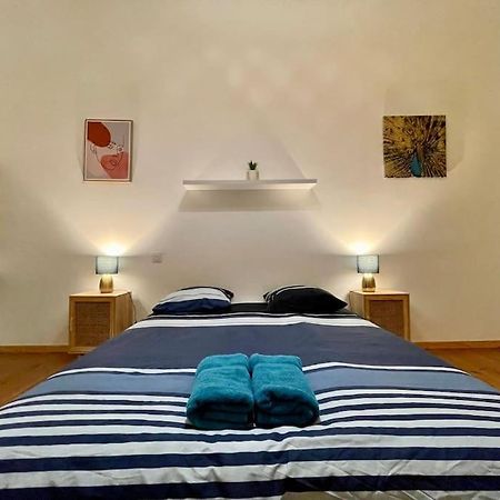 Appartement Confort - Carcassonne Centre Buitenkant foto